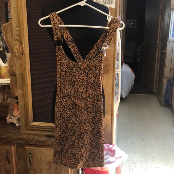 100% cotton Forever 21 Jumpsuit size small - Picture 13 of 16